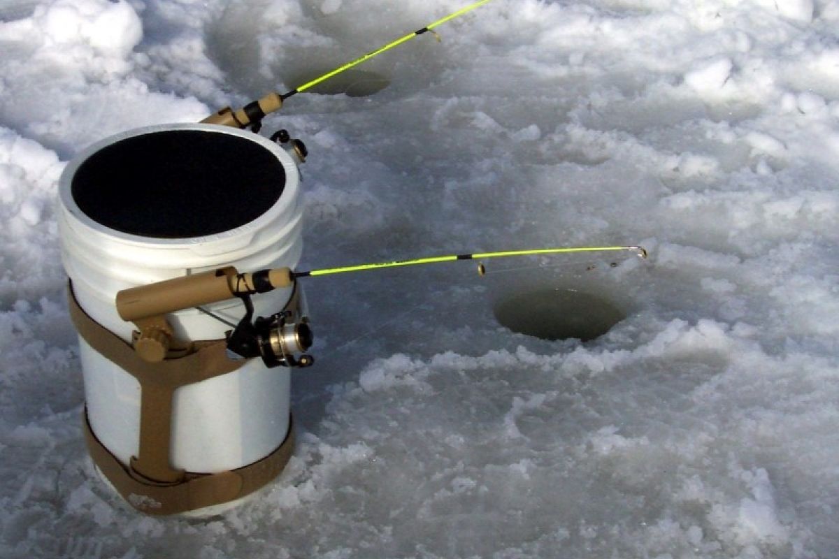 8TH Ice Fishing Strapped on Bucket 2